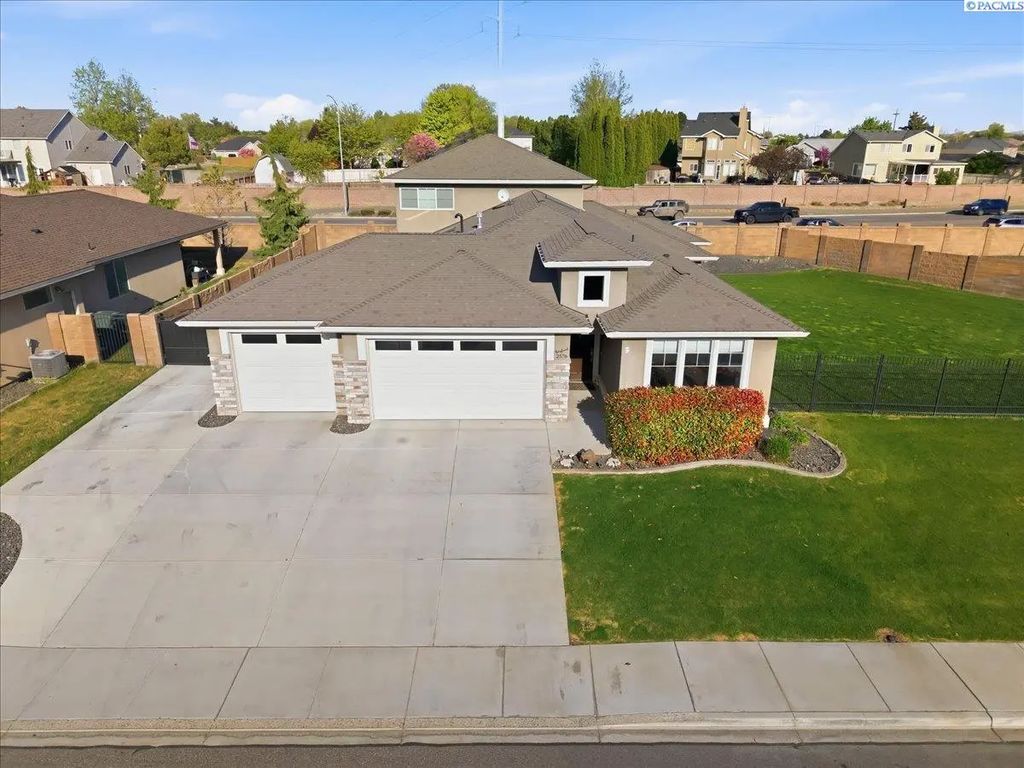 2576 Tiger Lane, Richland