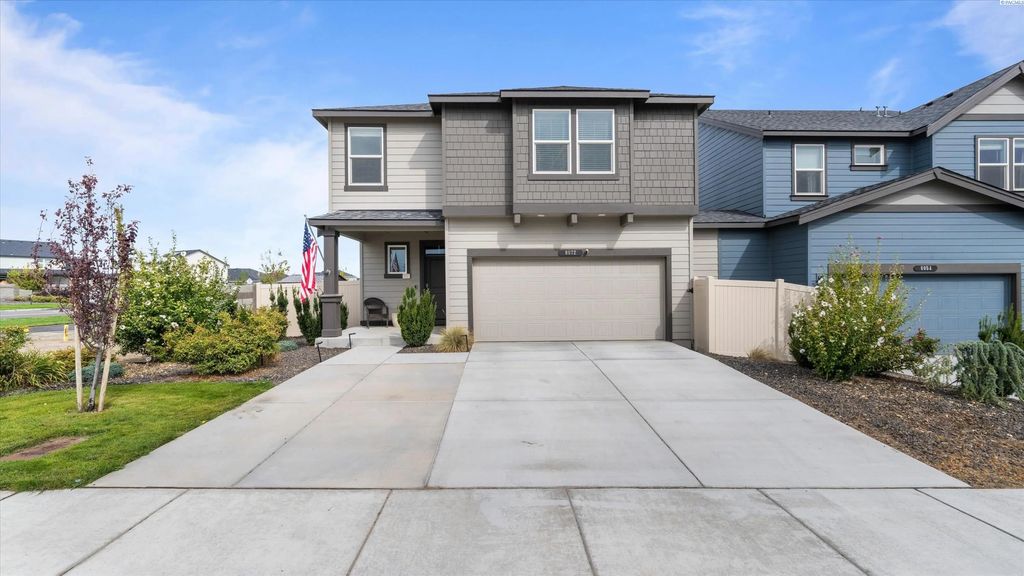 8072 Ranchland Ln, West Richland