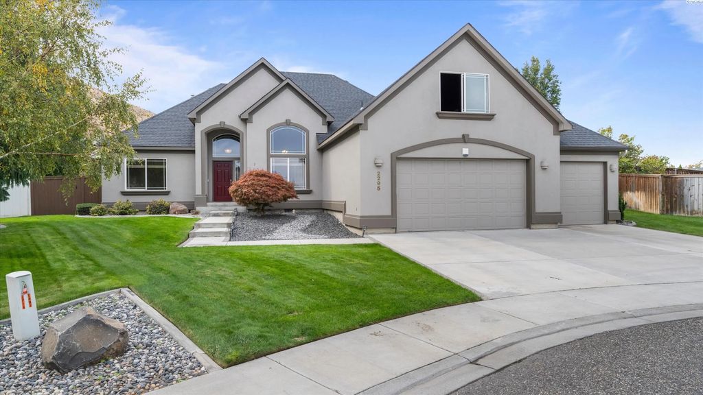 2295 Limar Court, Richland