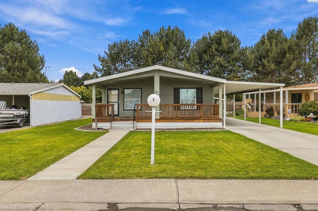 312 S Columbia Center Blvd #b B, Kennewick
