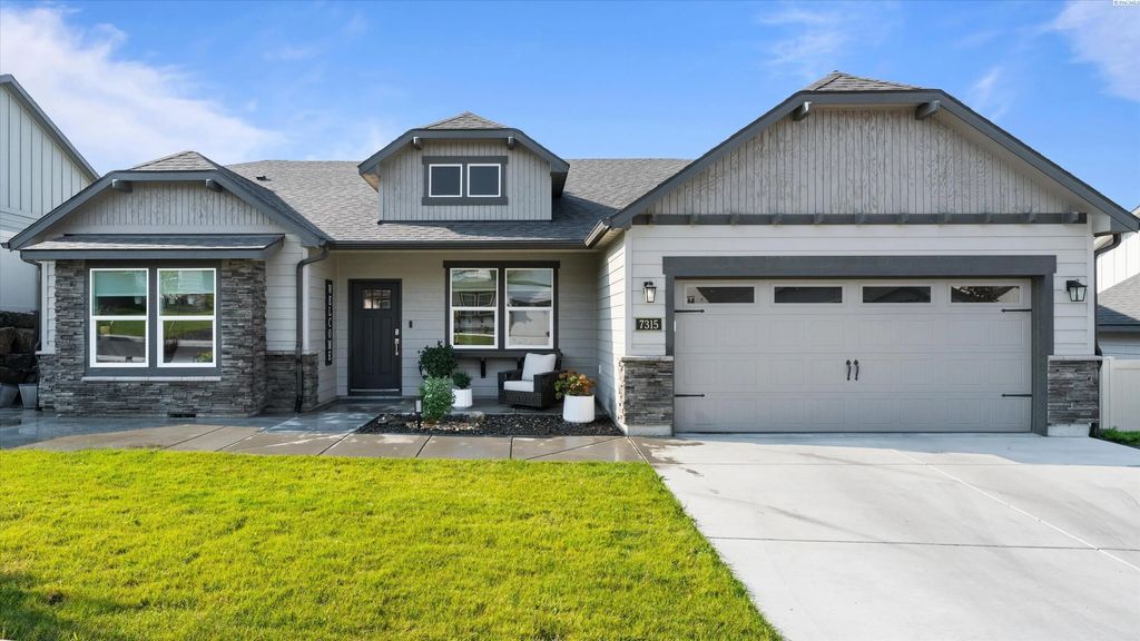 7315 W 25th Ave, Kennewick