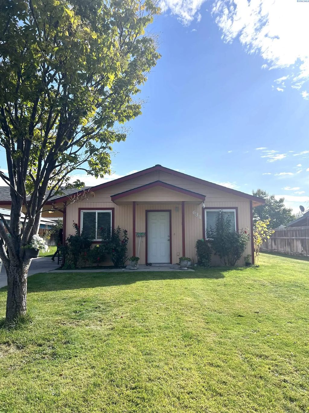 631 N Elm, Pasco