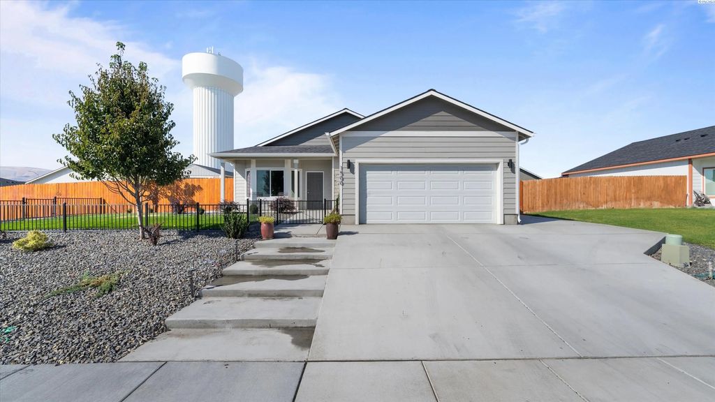 1500 12th St., Benton City