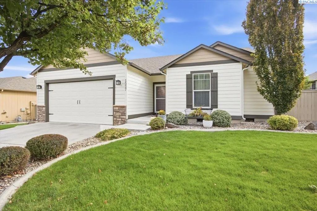 1527 S Jefferson St., Kennewick