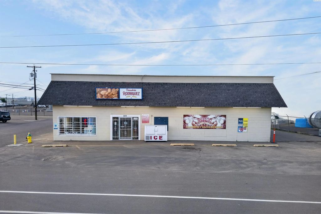 309 Yakima Valley Hwy, Sunnyside
