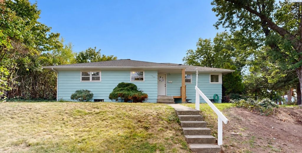 1305 Ne Williams St, Pullman