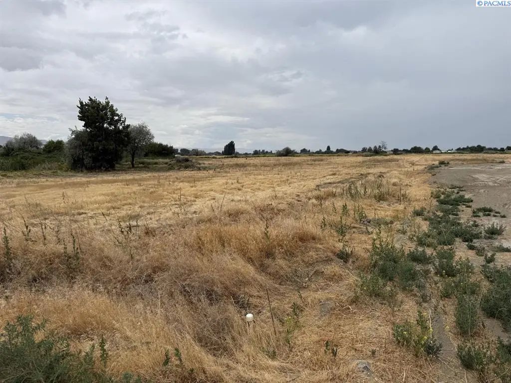Tbd Patricia Rd., Prosser