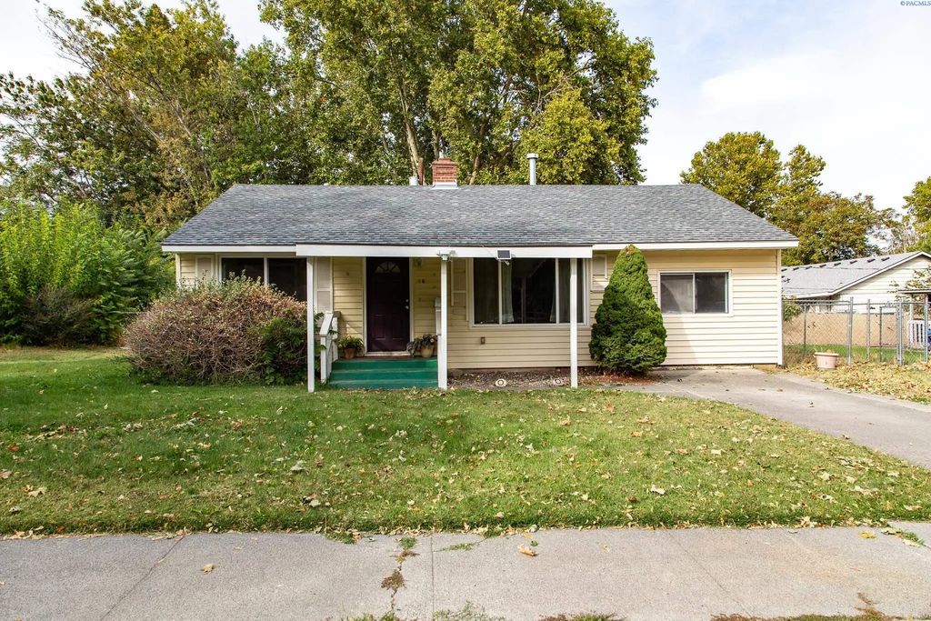 38 S Waverly St, Kennewick