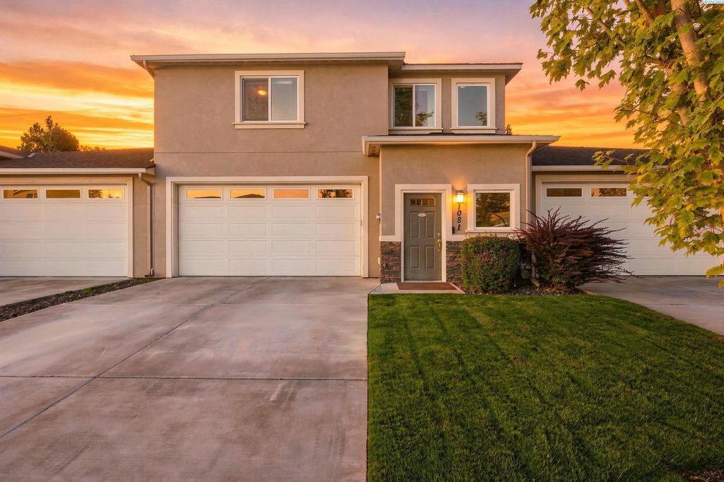 1081 S Delaware St, Kennewick
