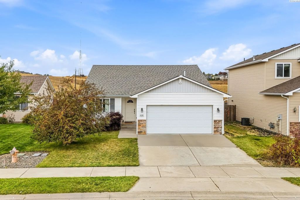 1438 Sw Lost Trail, Pullman