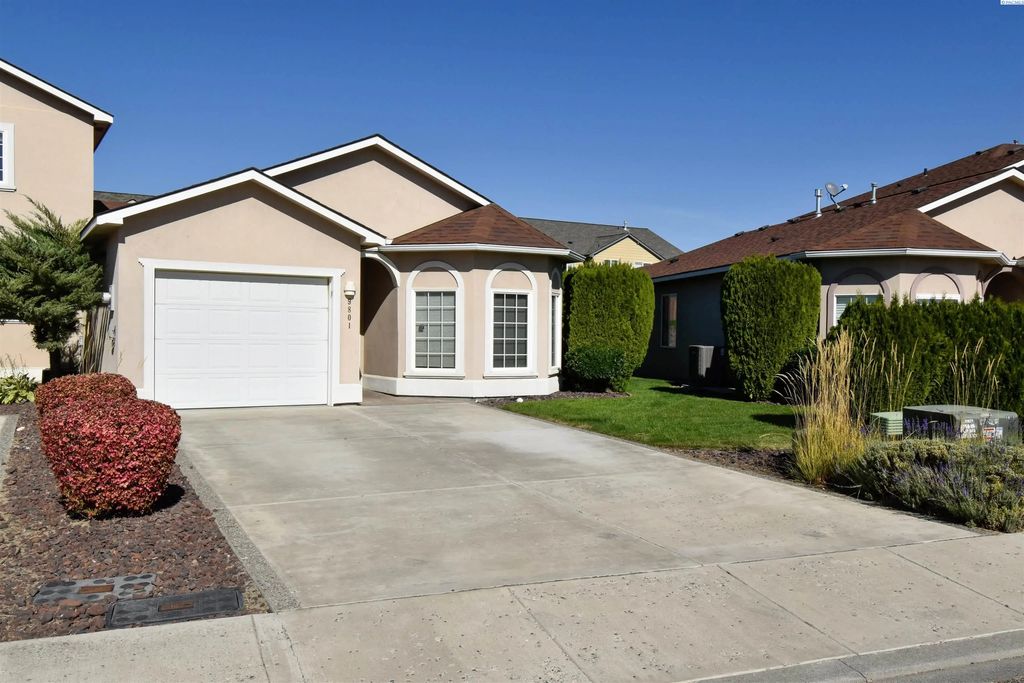 9810 Mia Lane, Pasco