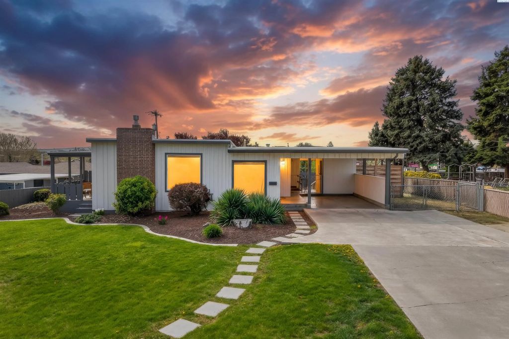 4209 W Albany, Kennewick