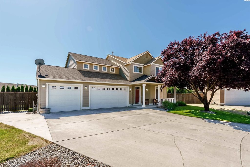6211 Landsdowne Court, Pasco