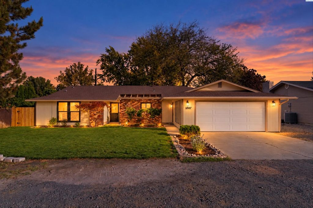 4917 W Sylvester St, Pasco