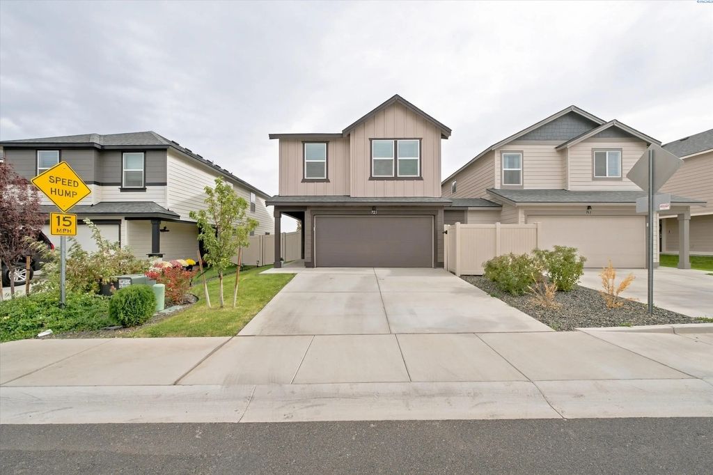 725 S Yolo Pl, Kennewick