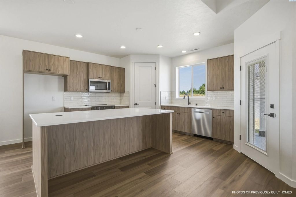 200 Scott Rd, Prosser