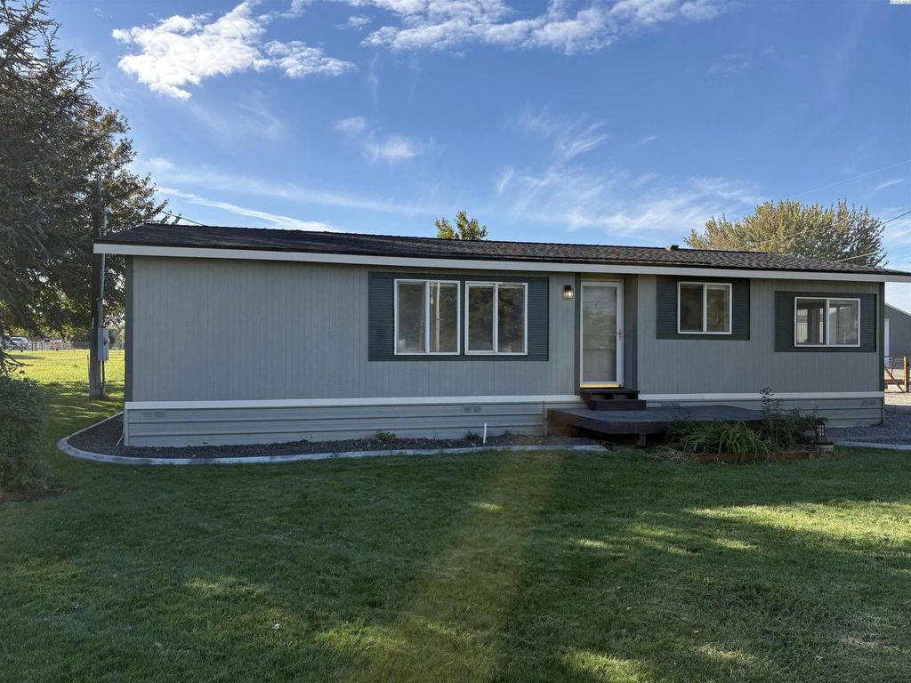 28504 S Haney Rd, Kennewick