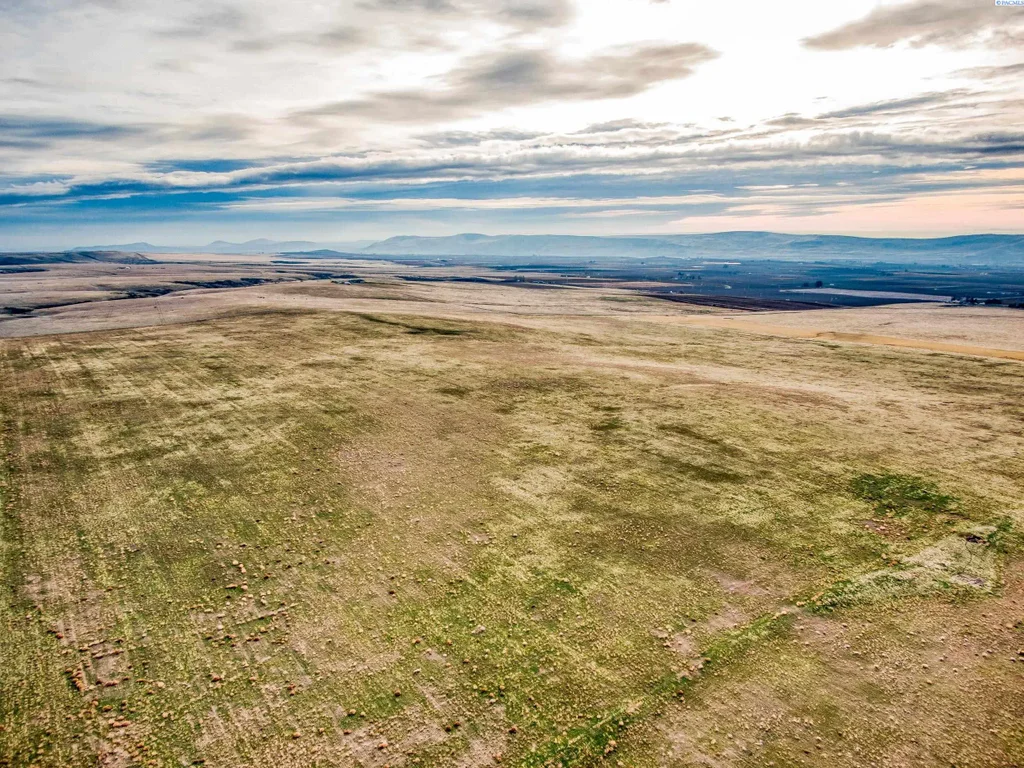 6000 F Nka Crosby Rd, Prosser