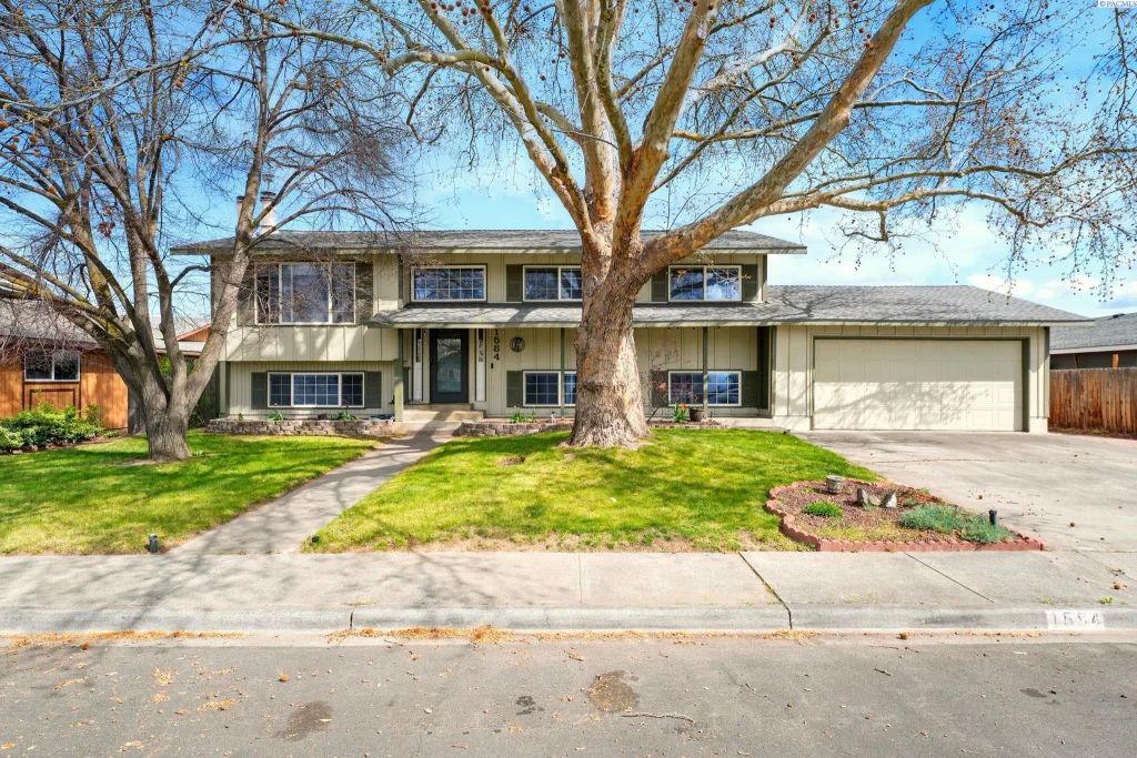 1584 Cimarron Ave, Richland