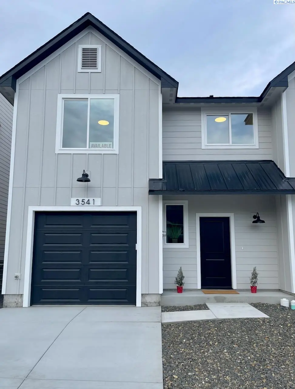 3541 W 6th Place, Kennewick