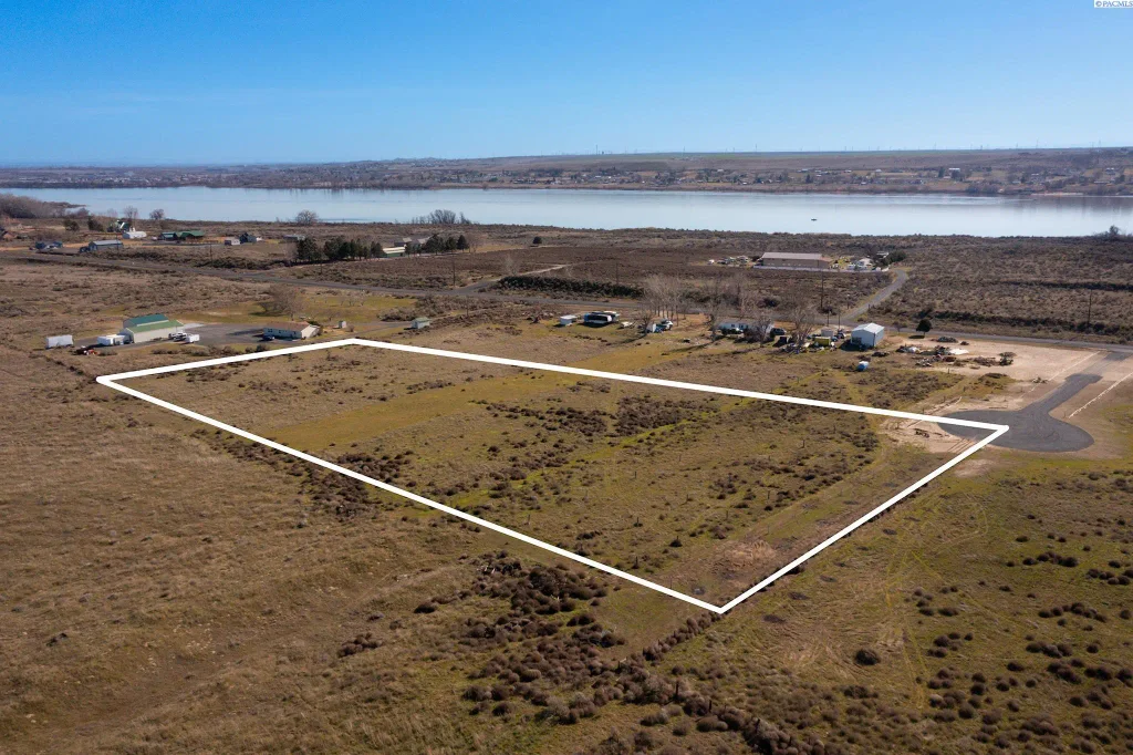 Lot 4 E Christy Rd, Plymouth