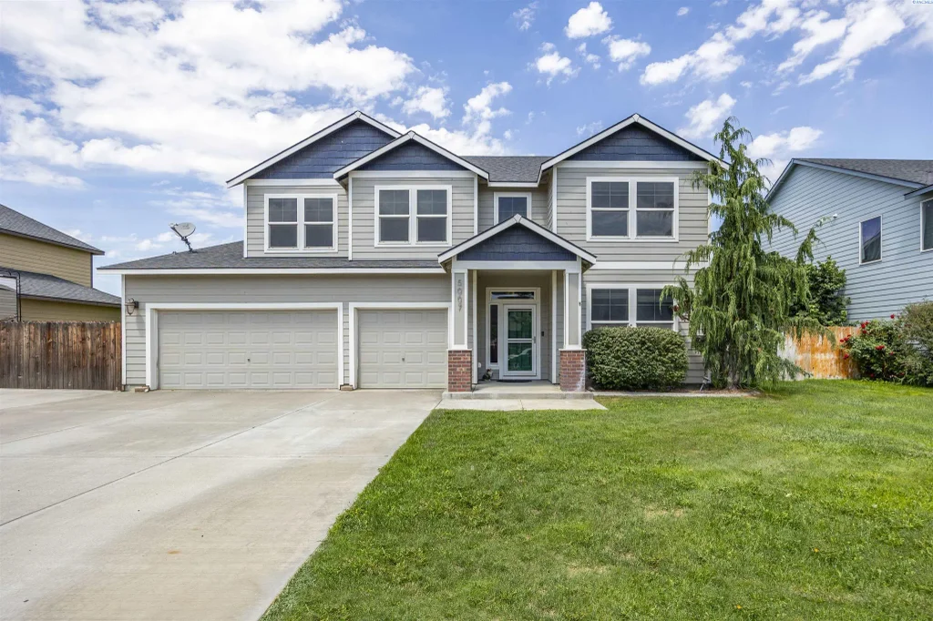 5007 Lucena Dr, Pasco