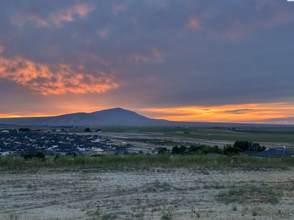 Lot 11 Nka Watermark Ph1, West Richland