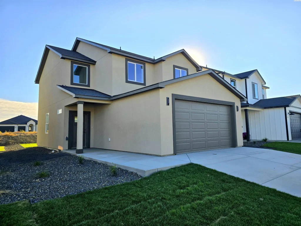 3537 Stardust St., Richland