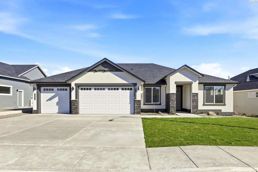 5805 Road 122, Pasco