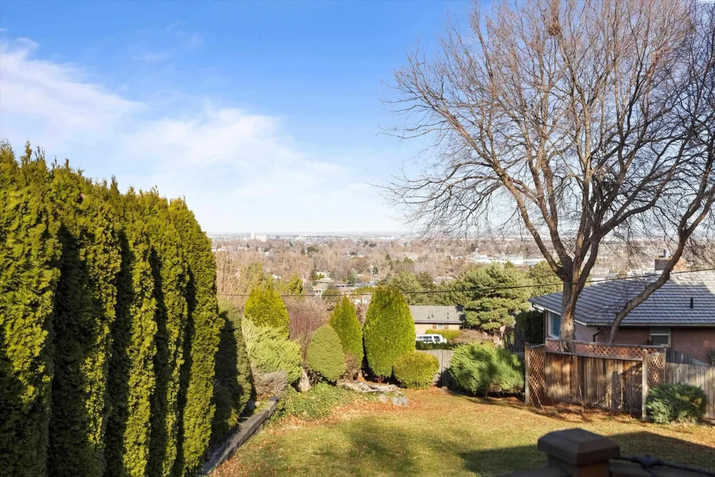 2319 S Garfield, Kennewick