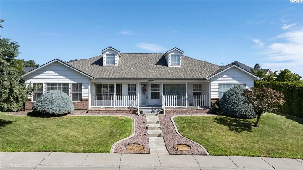 3814 W 36th Ave, Kennewick