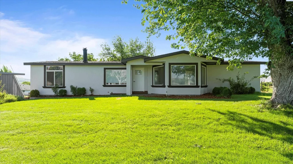 2105 E Mason Pr Ne, Benton City