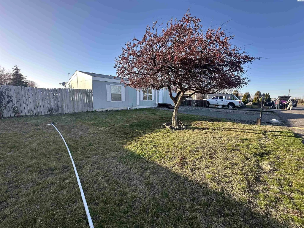 2917 W 19th Ave #103, Kennewick