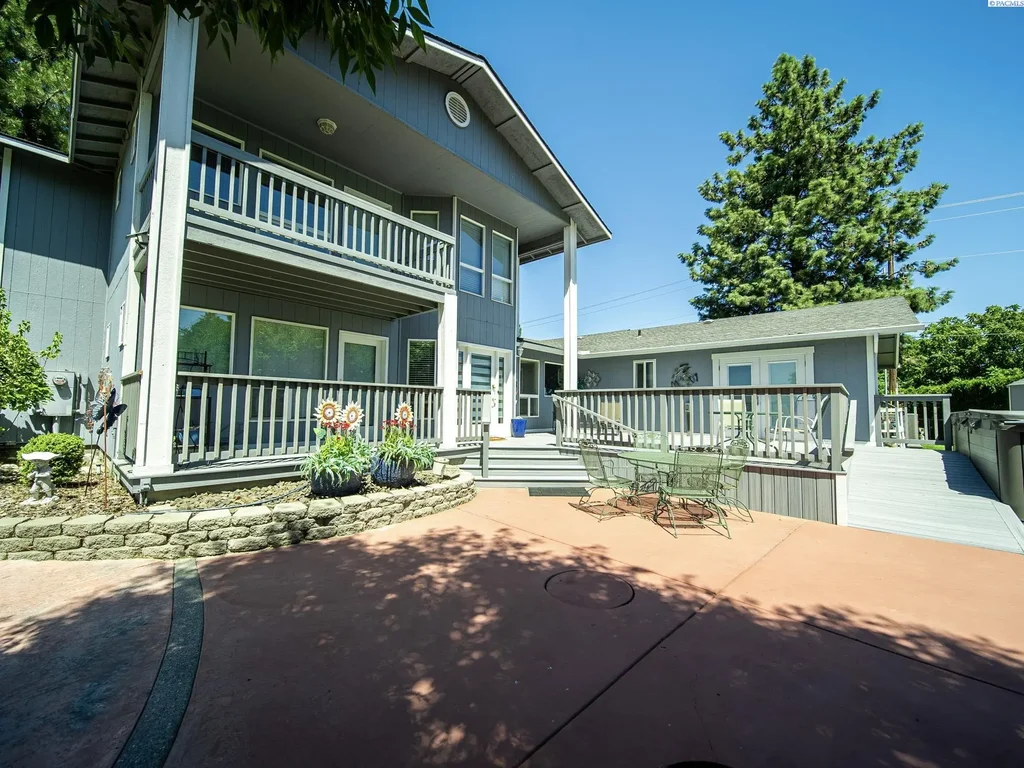 9505 Sturgis Road, Pasco