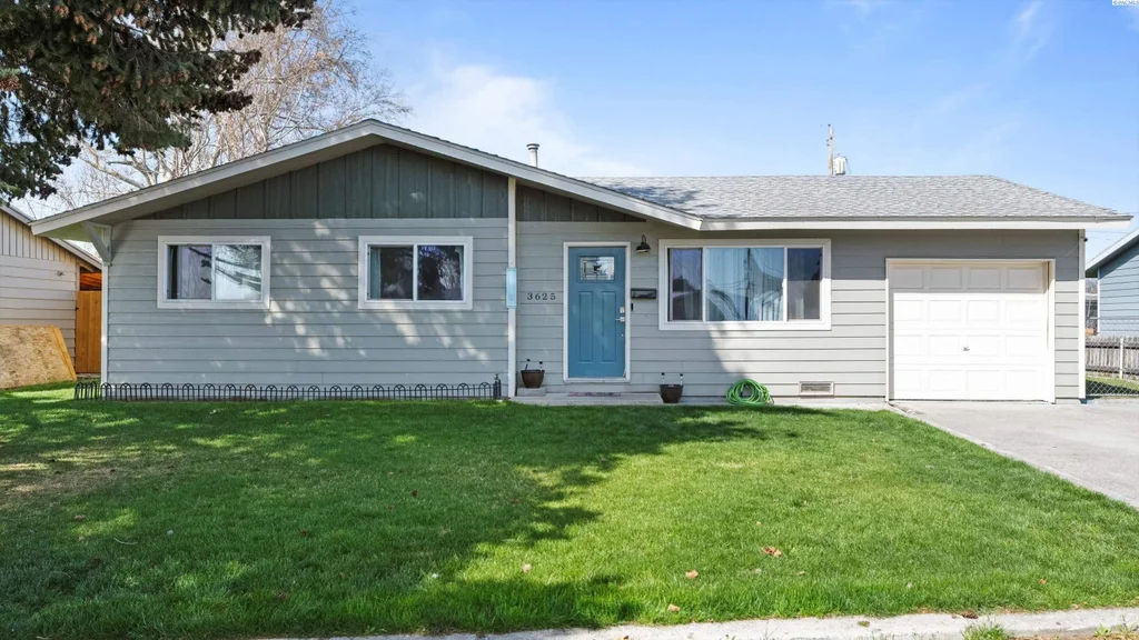 3625 W Agate Street, Pasco