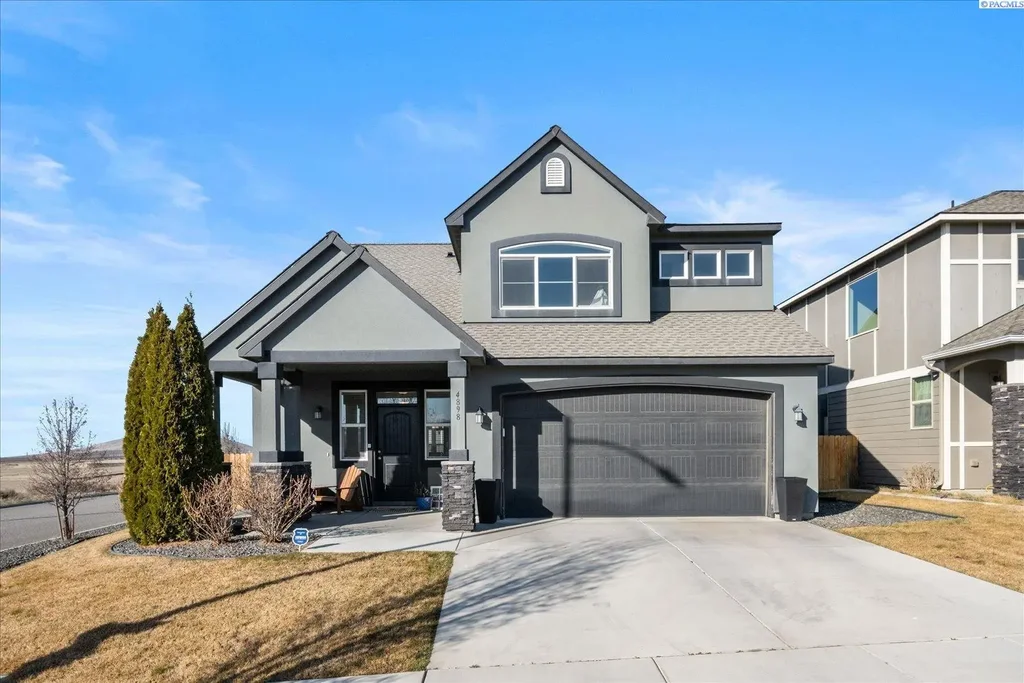 4898 Barbera St, Richland