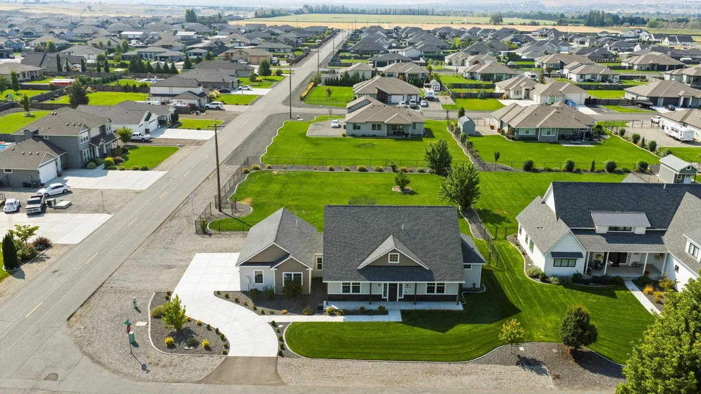 12410 Jayleen Way, Pasco