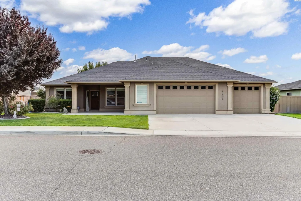 4702 Cathedral Dr, Pasco