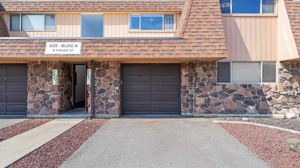 629 N Fisher St, Kennewick