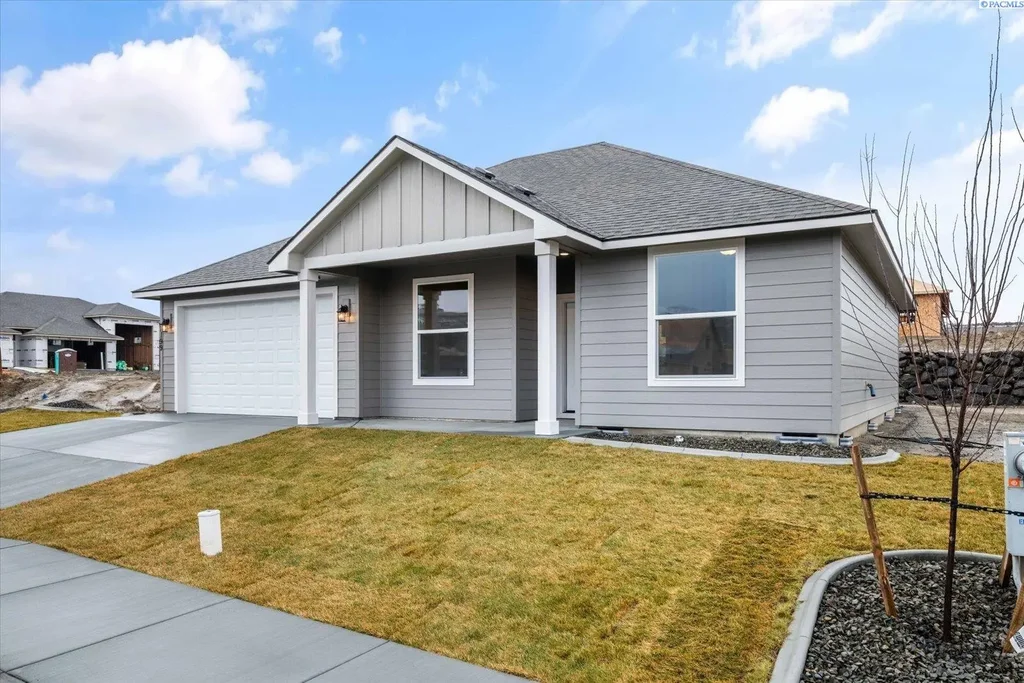 7199 W 29th Pl, Kennewick