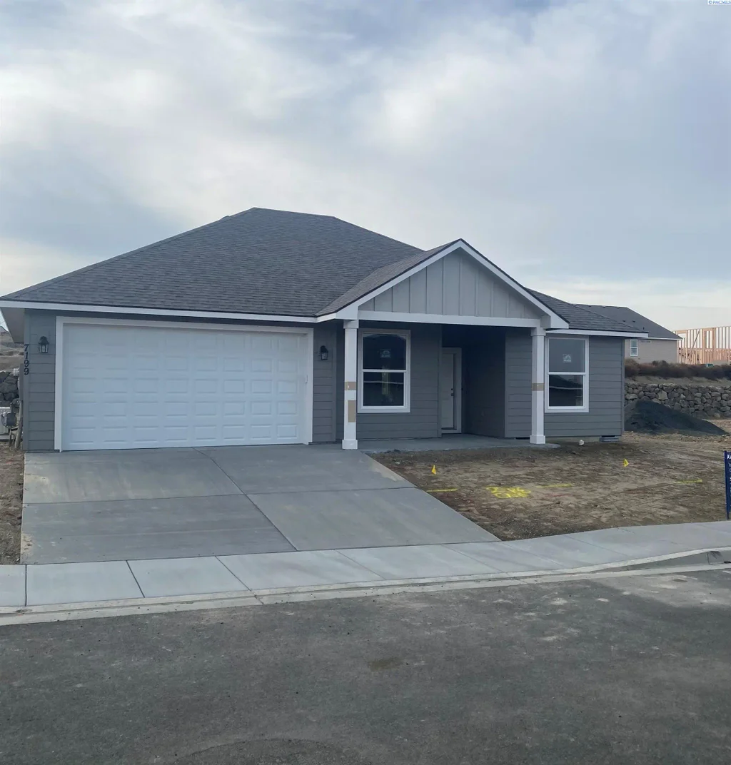 7199 W 29th Pl, Kennewick