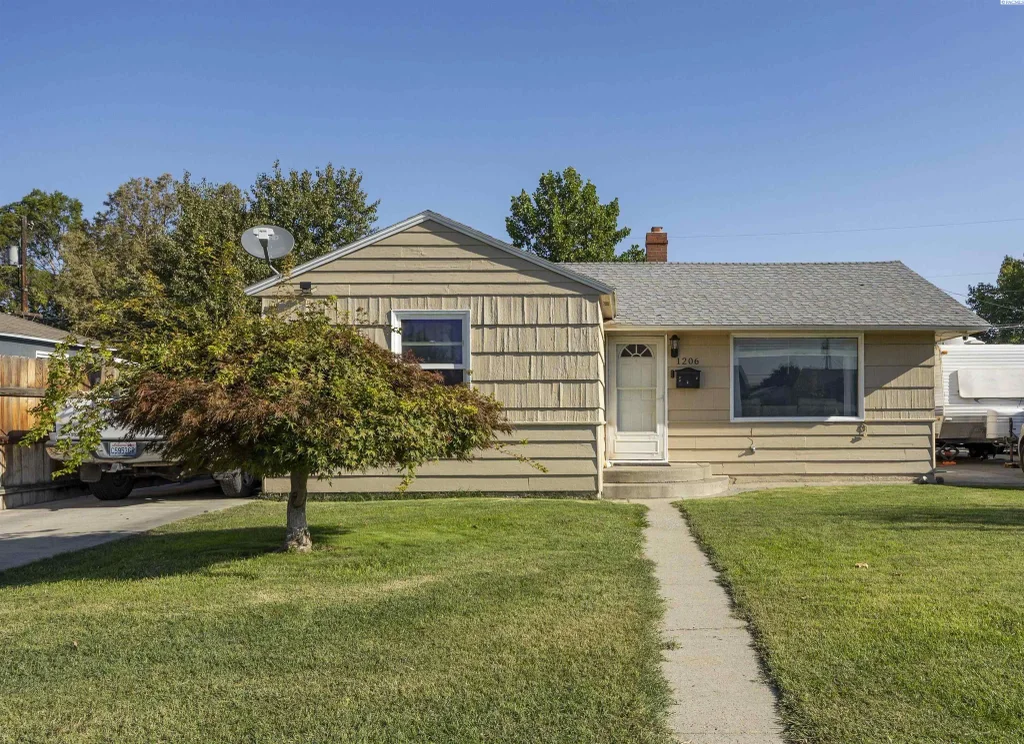 1206 W 2nd Ave, Kennewick