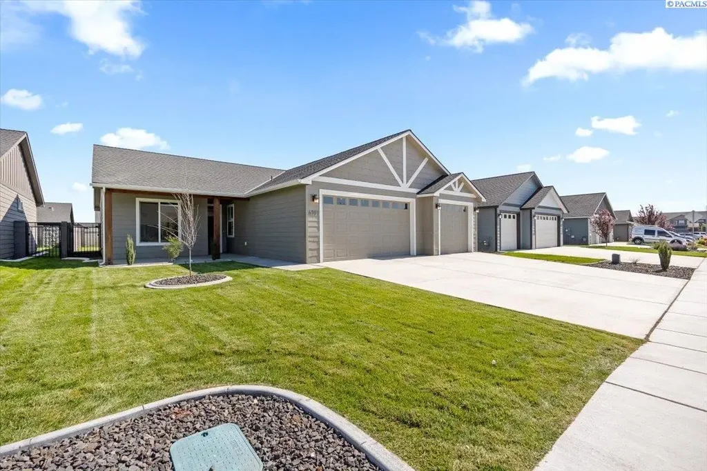 6701 Sockeye Lane, Pasco