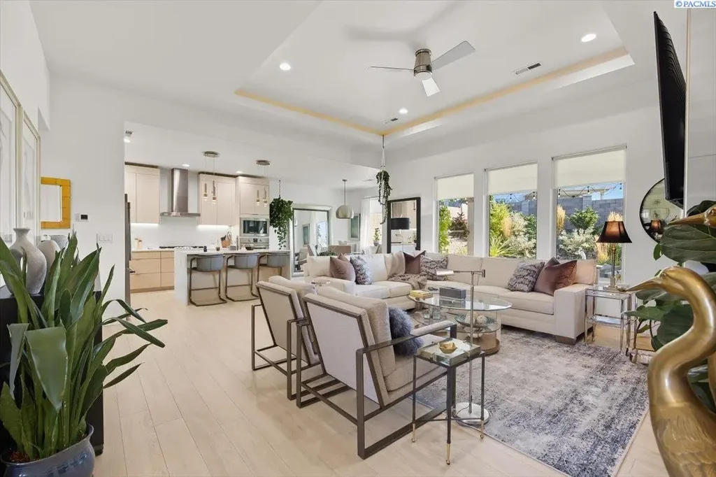 2350 Siena Ave, Richland