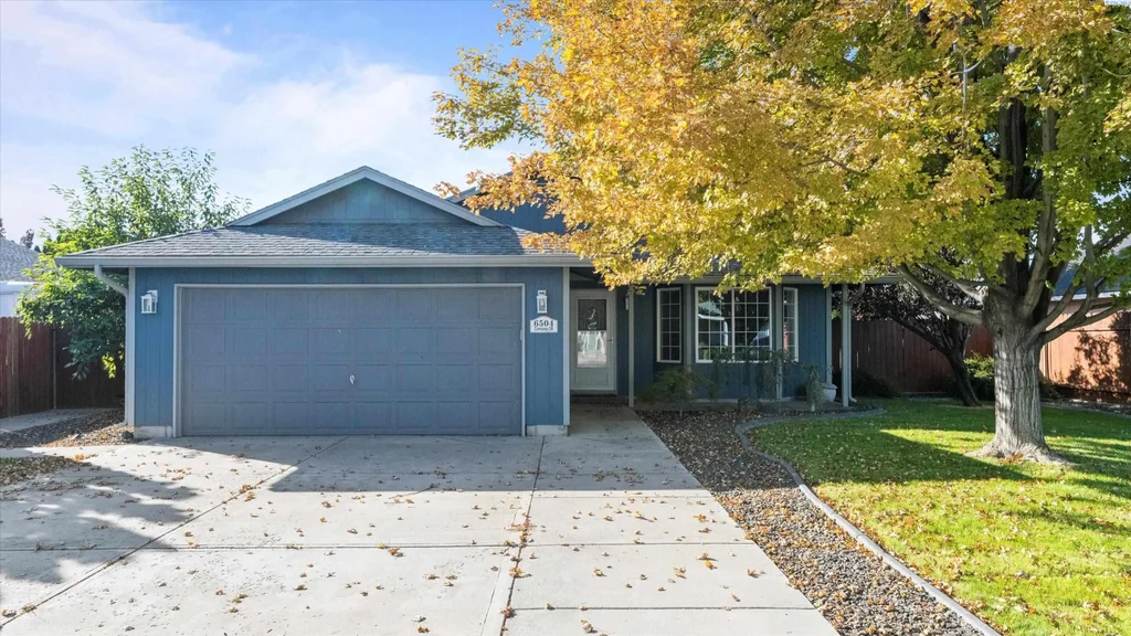 6504 Comiskey Dr, Pasco