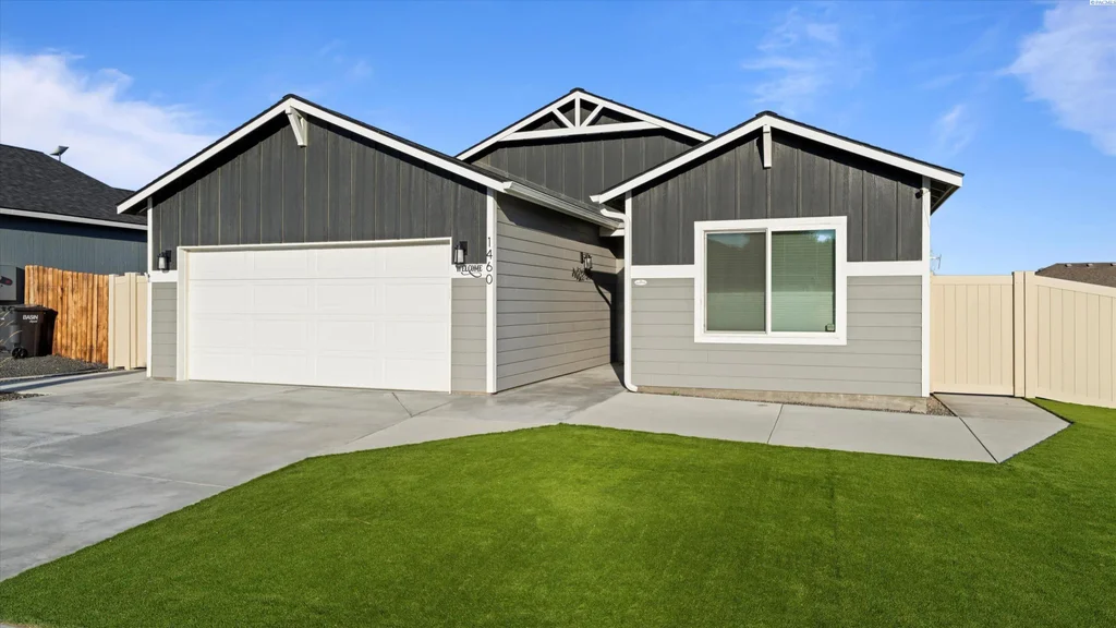 1460 13th St, Benton City