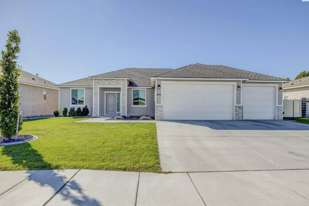 8104 Massey Drive, Pasco
