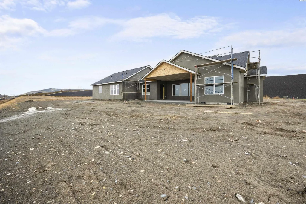 161 Riviera Drive, Pasco