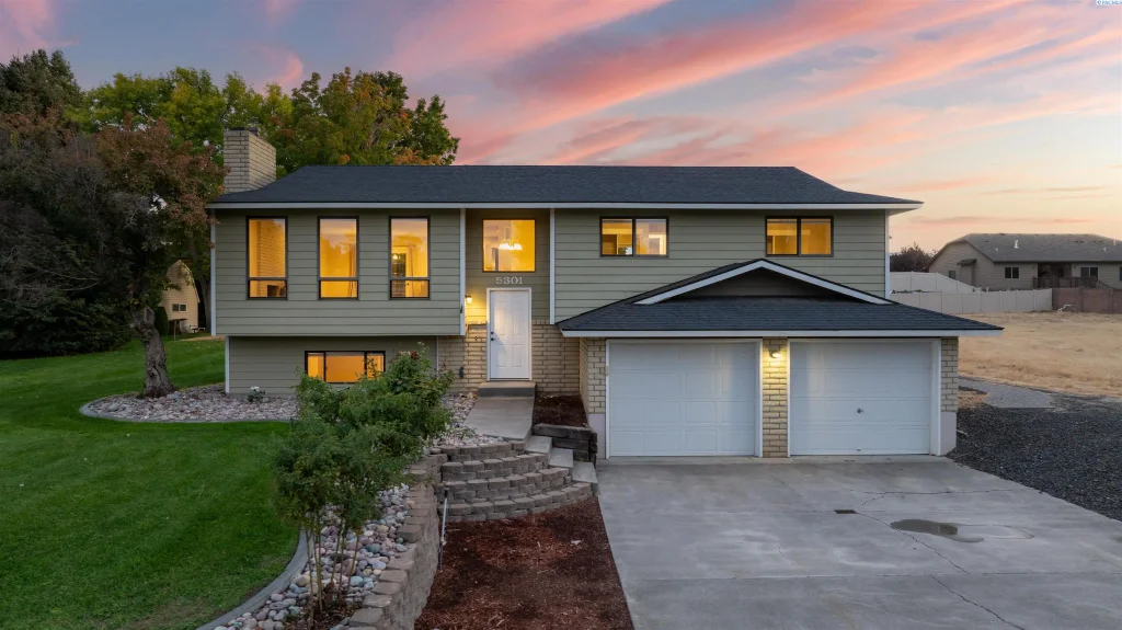 5301 W 26th Ave, Kennewick