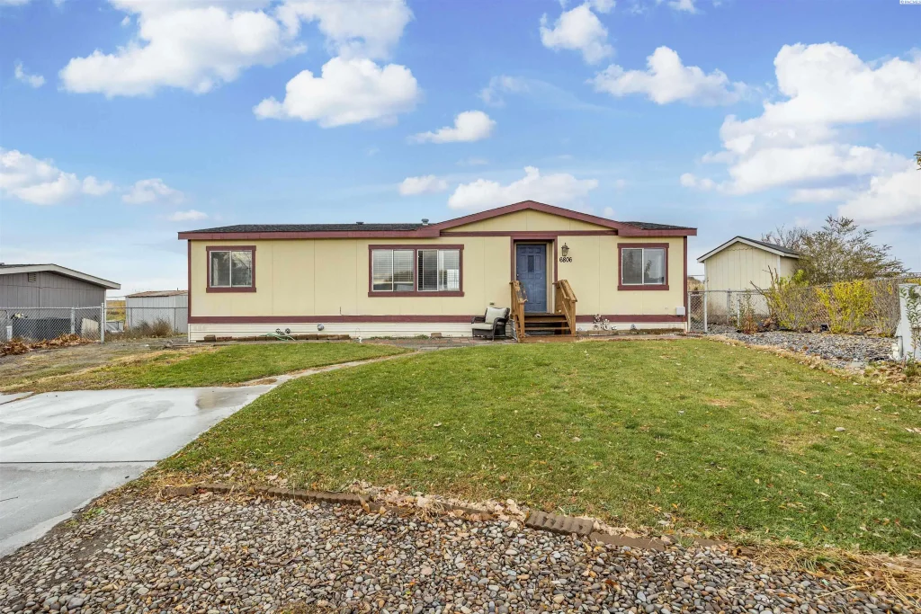 6806 James Street, West Richland